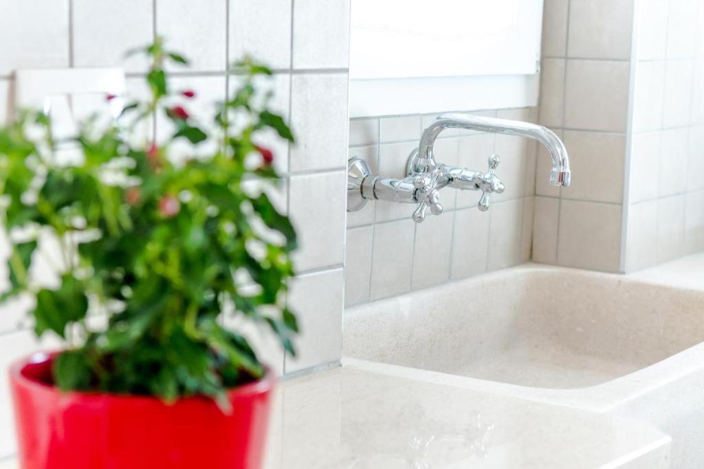 Apartments Yoe Спліт Екстер'єр фото
